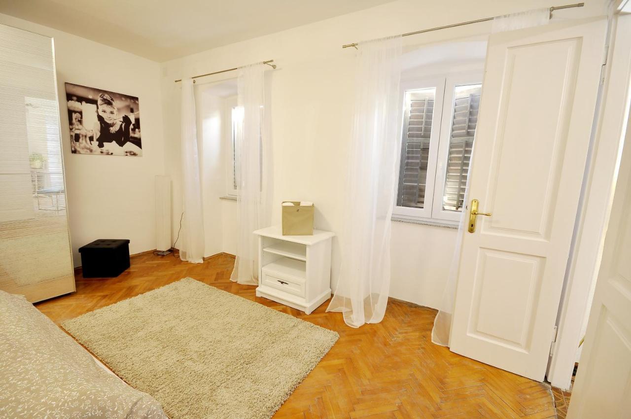 Bakita Apartment Rijeka Bagian luar foto